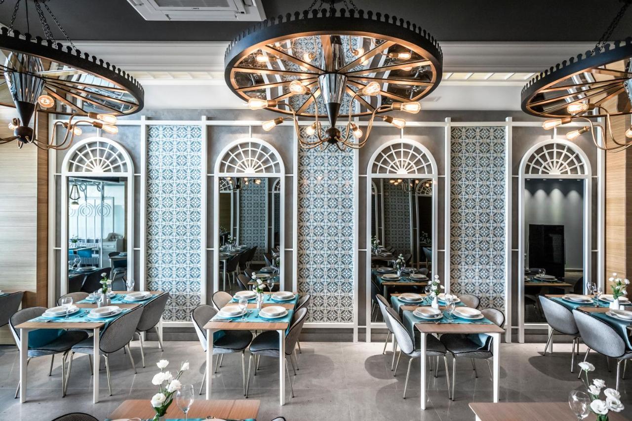 Pamphylia Hotel Valencia Bagian luar foto